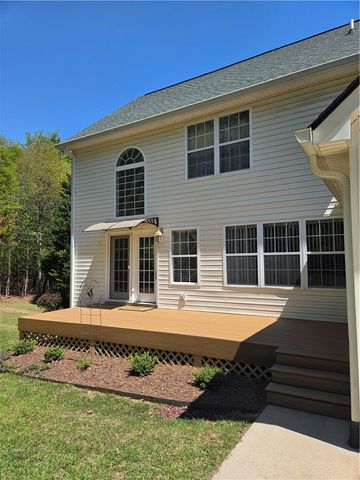 148 Browning Heights Way, Central, SC 29630