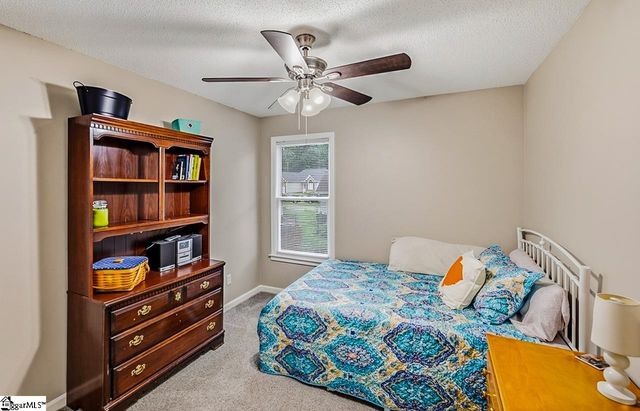16 Fawndale Lane, Fountain Inn, SC 29644