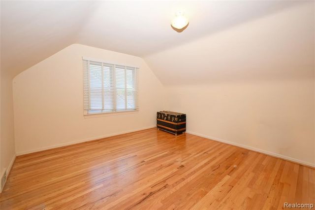 2323 Elmhurst Avenue, Royal Oak, MI 48073