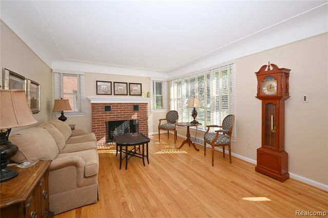 2323 Elmhurst Avenue, Royal Oak, MI 48073