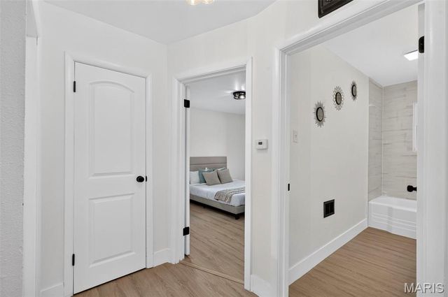 7917 Hicks Avenue, St Louis, MO 63117
