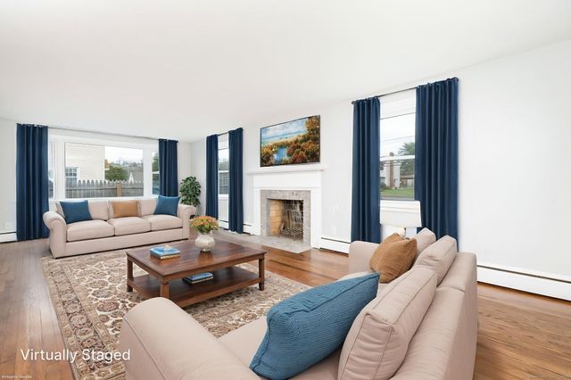 238 James Street, Newington, CT 06111