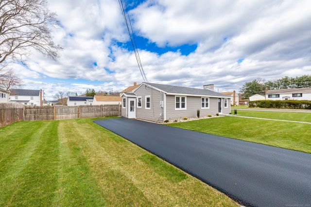 238 James Street, Newington, CT 06111