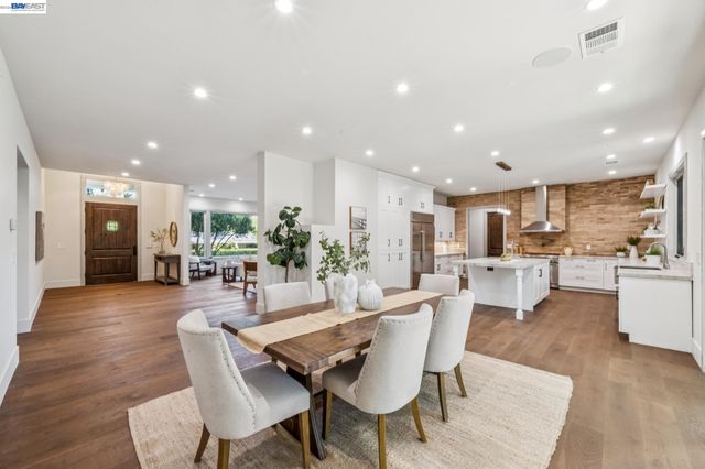 107 Sonora Ave, Danville, CA 94526