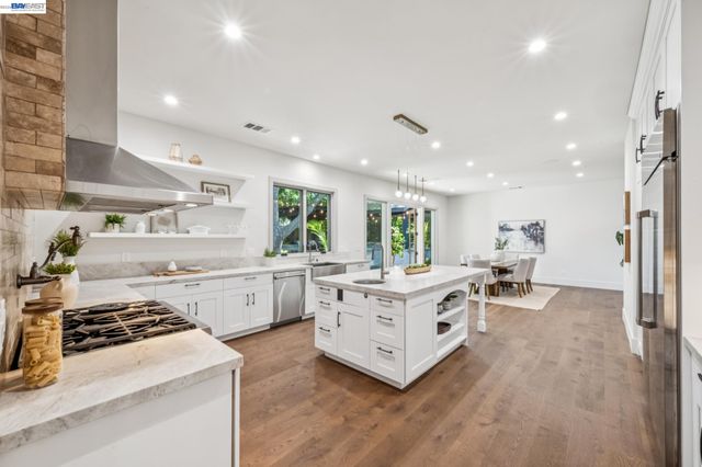 107 Sonora Ave, Danville, CA 94526
