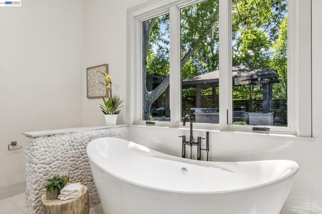 107 Sonora Ave, Danville, CA 94526