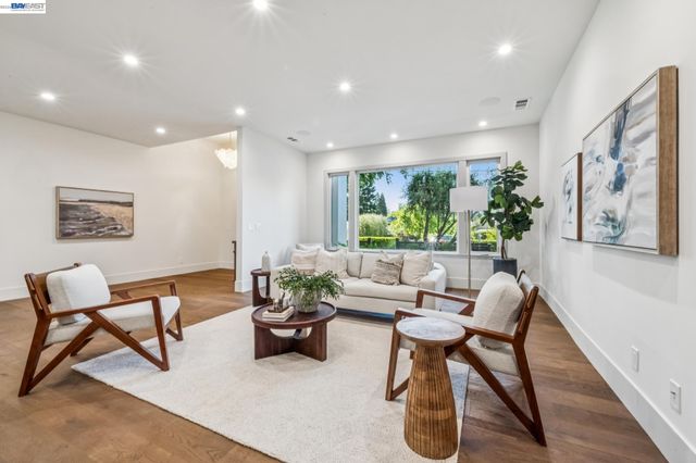 107 Sonora Ave, Danville, CA 94526
