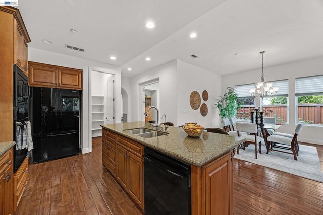 1741 Chardonnay Ln, Brentwood, CA 94513
