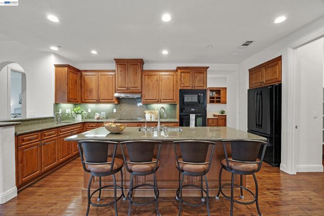1741 Chardonnay Ln, Brentwood, CA 94513