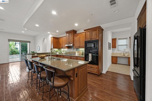 1741 Chardonnay Ln, Brentwood, CA 94513