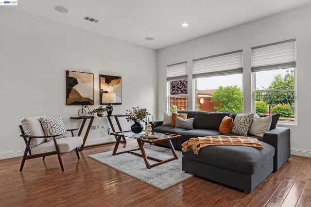 1741 Chardonnay Ln, Brentwood, CA 94513