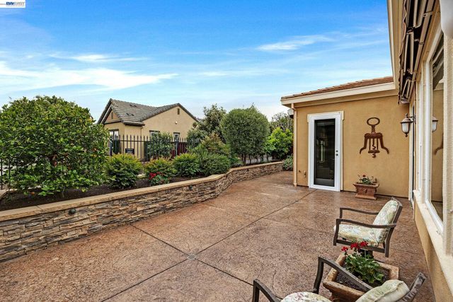 1741 Chardonnay Ln, Brentwood, CA 94513