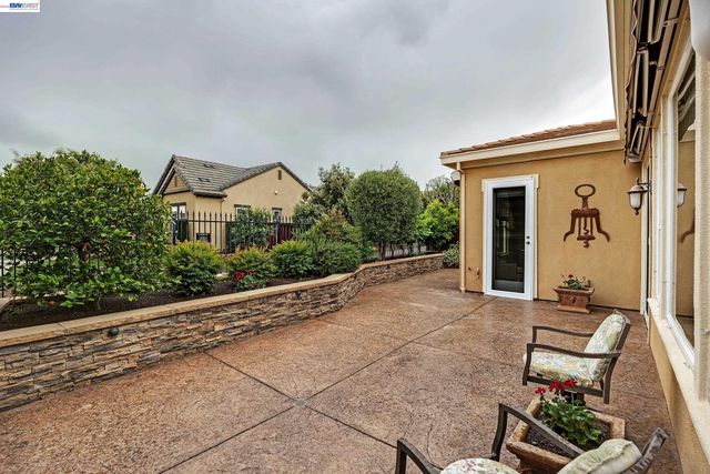 1741 Chardonnay Ln, Brentwood, CA 94513