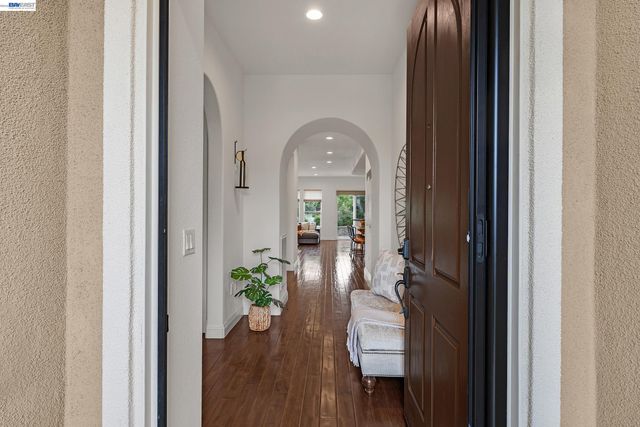 1741 Chardonnay Ln, Brentwood, CA 94513