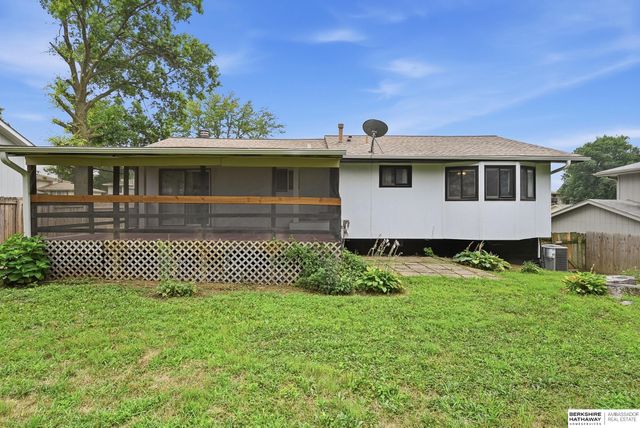 3408 Lynnwood Drive, Bellevue, NE 68123