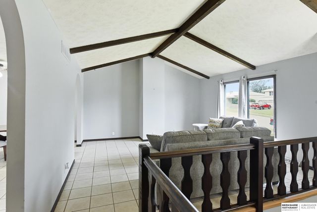 3408 Lynnwood Drive, Bellevue, NE 68123