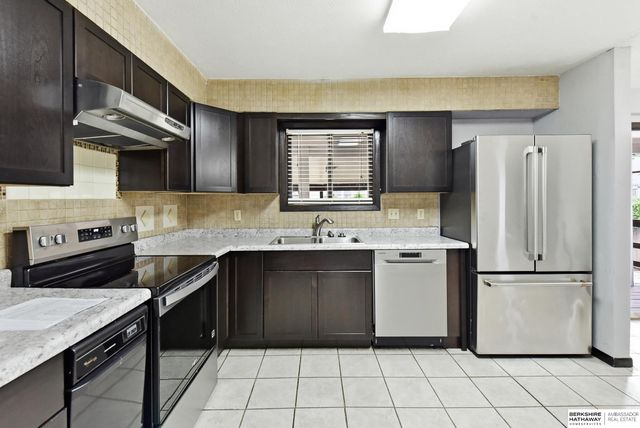 3408 Lynnwood Drive, Bellevue, NE 68123