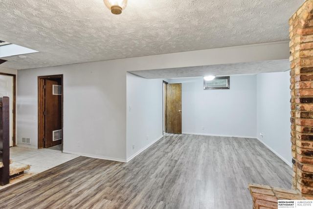 3408 Lynnwood Drive, Bellevue, NE 68123