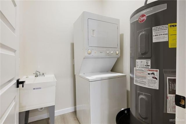 5705 Notre Dame Avenue, Mcallen, TX 78504