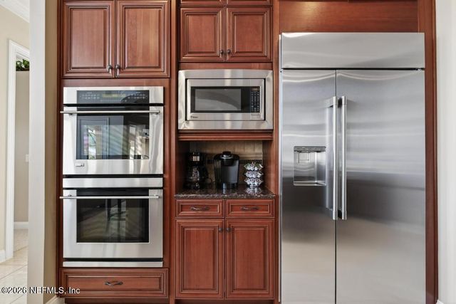 440 E KESLEY Lane, Jacksonville, FL 32259