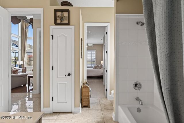 440 E KESLEY Lane, Jacksonville, FL 32259