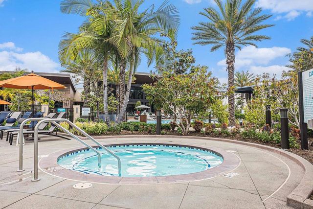 2440 Via Alta, San Diego, CA 92108