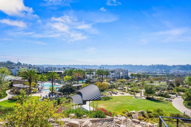 2440 Via Alta, San Diego, CA 92108