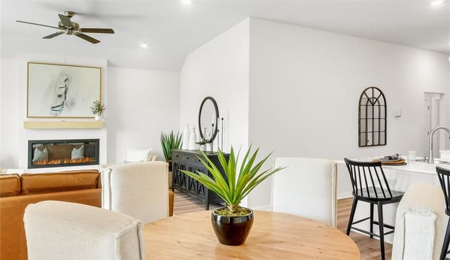 474 W Canada Drive, Farmington, AR 72730