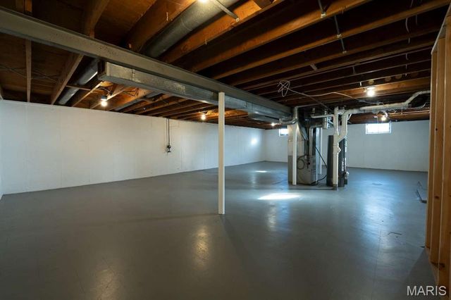 738 Riderwood Drive, Hazelwood, MO 63042