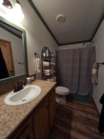 708 C Town Creek Rd, Kerrville, TX 78028