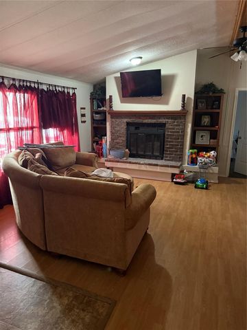 8163 Lady Bird, Kemp, TX 75143