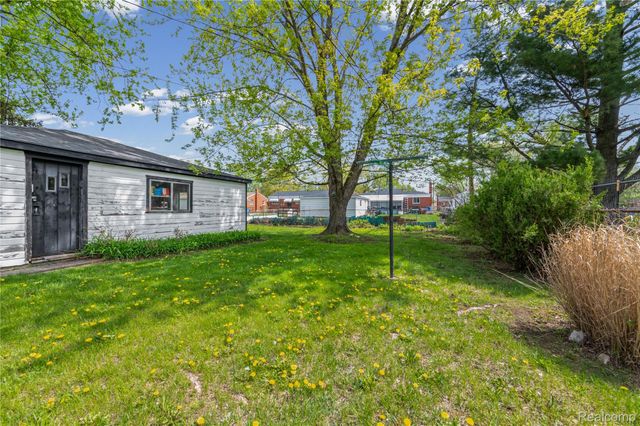 21724 Audrey Avenue, Warren, MI 48091