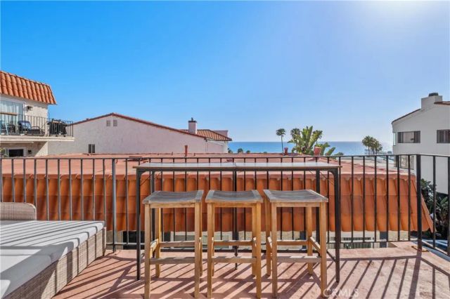 515 Monterey R4, San Clemente, CA 92672