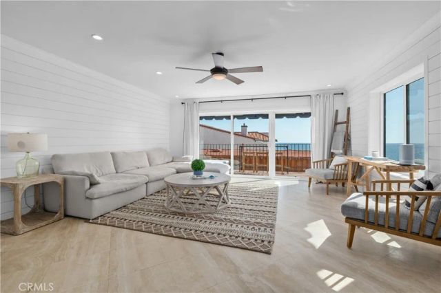 515 Monterey R4, San Clemente, CA 92672