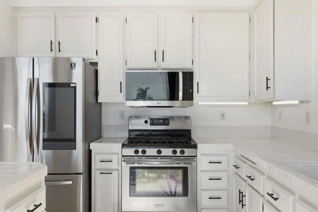 2345 Country View, Escondido, CA 92026