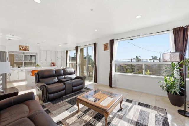 2345 Country View, Escondido, CA 92026