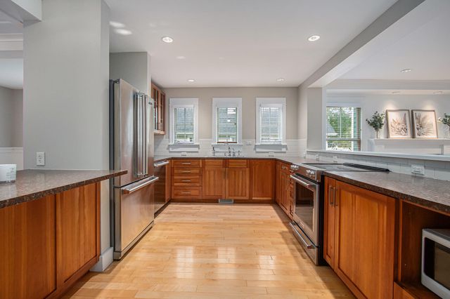 604 N Mechanic Street, Berrien Springs, MI 49103