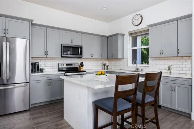 165 Earthwood Lane, San Luis Obispo, CA 93401