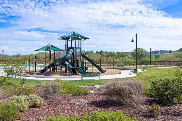 165 Earthwood Lane, San Luis Obispo, CA 93401