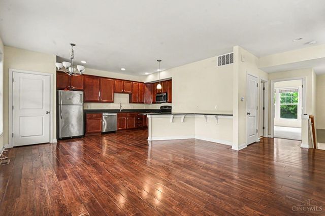 2926 Eden Avenue, Cincinnati, OH 45219