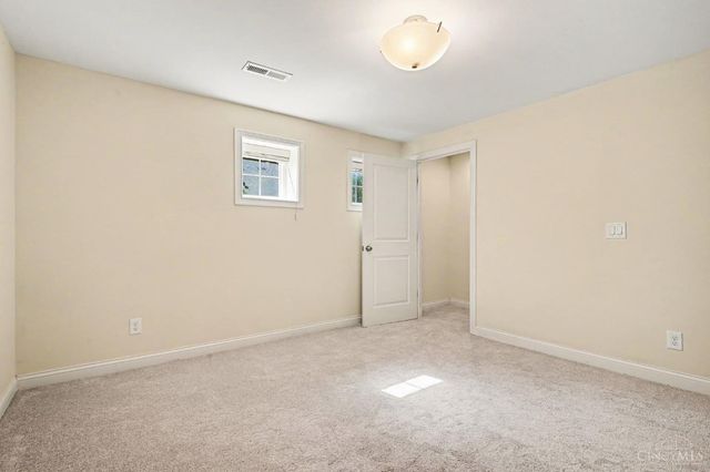 2926 Eden Avenue, Cincinnati, OH 45219