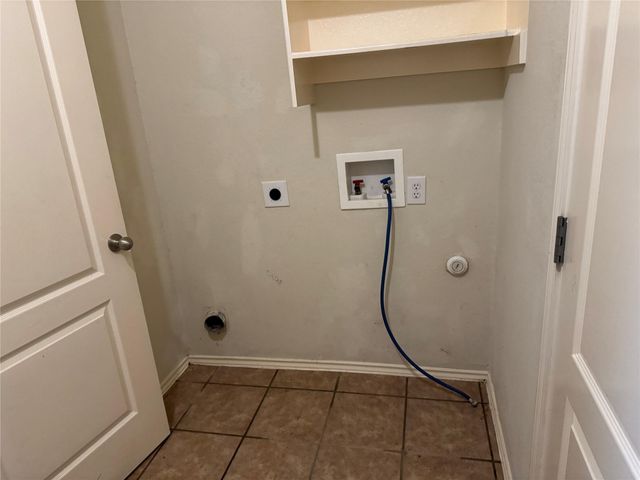 2053 Rachel LN, Round Rock, TX 78664