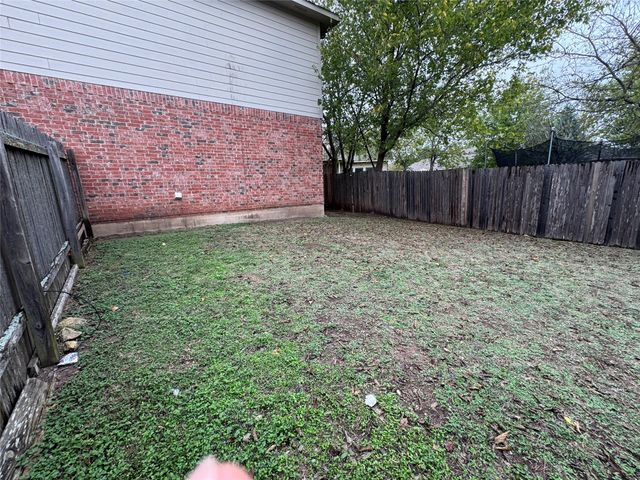 2053 Rachel LN, Round Rock, TX 78664