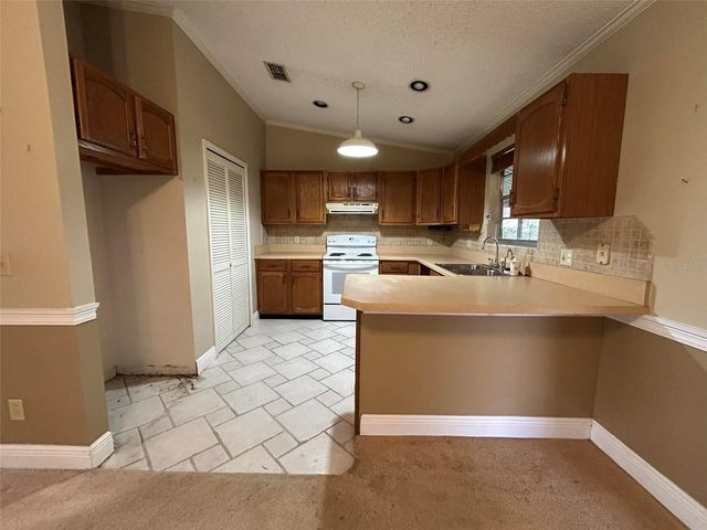 1740 KING GEORGE DRIVE, Kissimmee, FL 34744