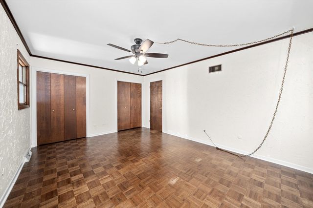 22434 Pleasant Drive, Richton Park, IL 60471