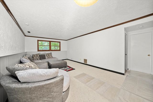 22434 Pleasant Drive, Richton Park, IL 60471