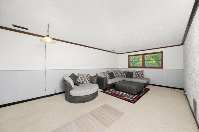 22434 Pleasant Drive, Richton Park, IL 60471