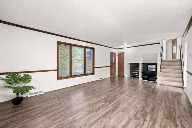 22434 Pleasant Drive, Richton Park, IL 60471