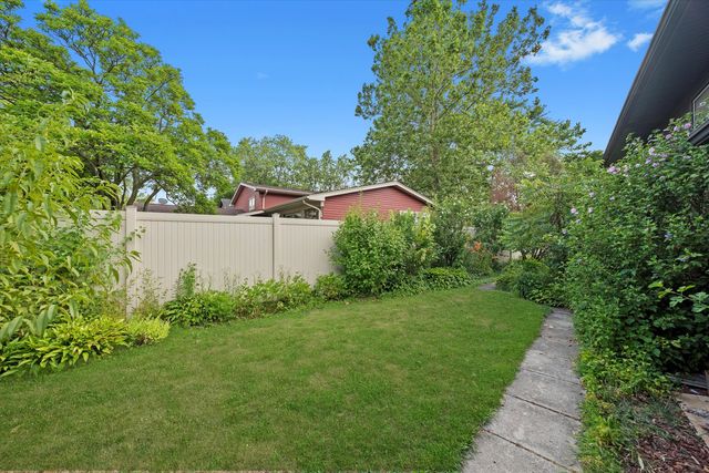 22434 Pleasant Drive, Richton Park, IL 60471