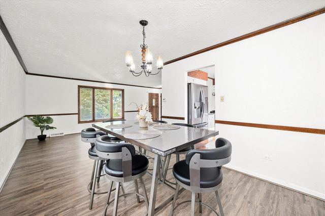 22434 Pleasant Drive, Richton Park, IL 60471